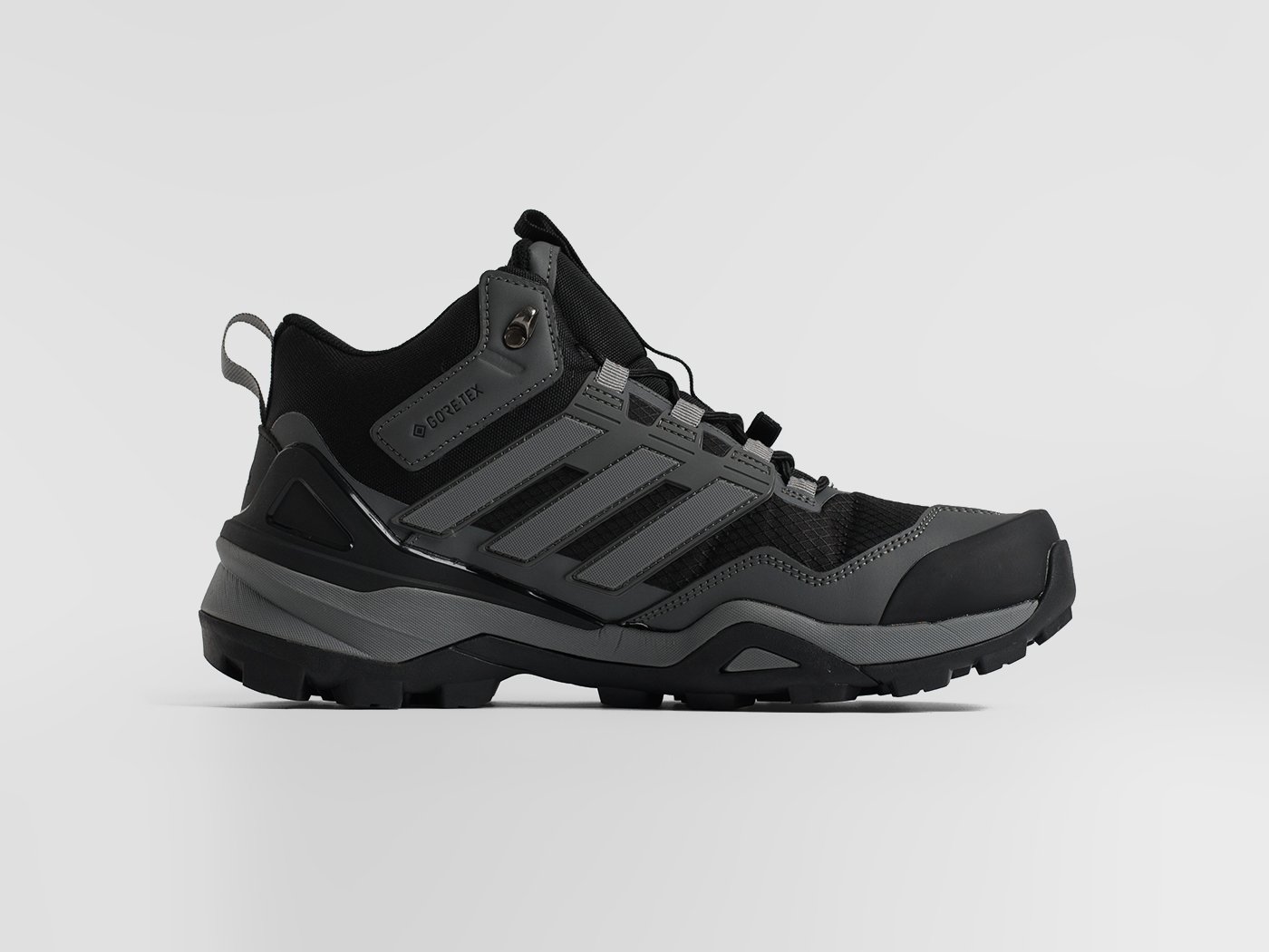 Adidas Terrex AX4 Mid — фото товара 2